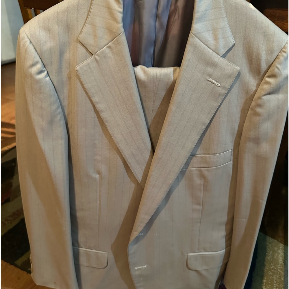 Norman Hilton 2 piece single breasted suit